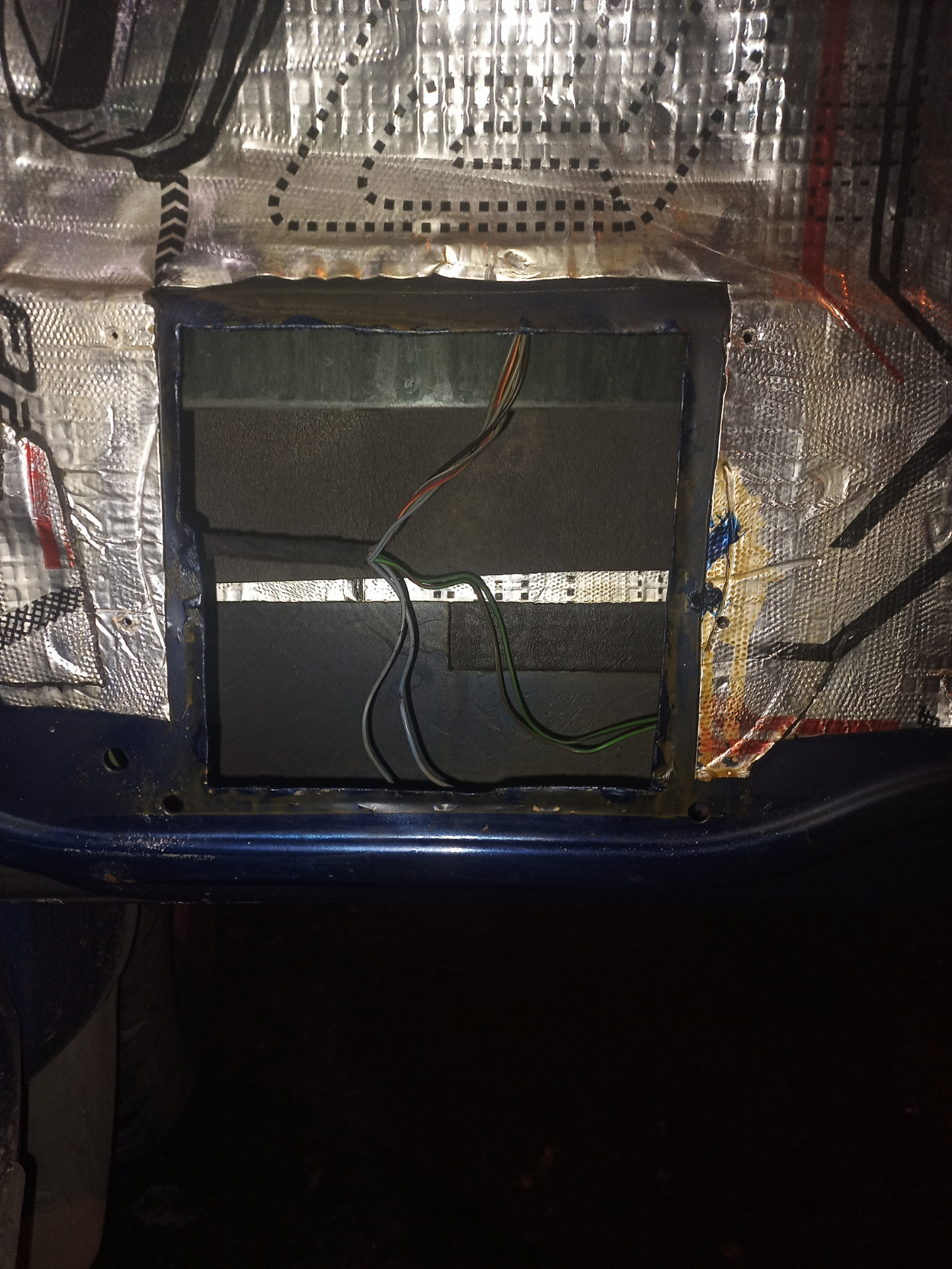 16 динамики в передние двери — УАЗ Patriot, 2,7 л, 2019 года | автозвук ...