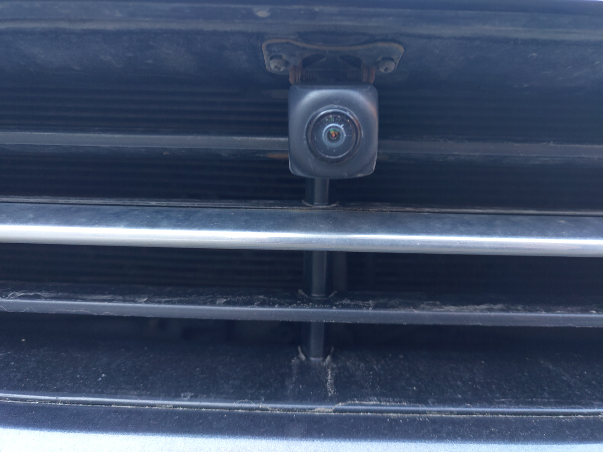 установка передней камеры