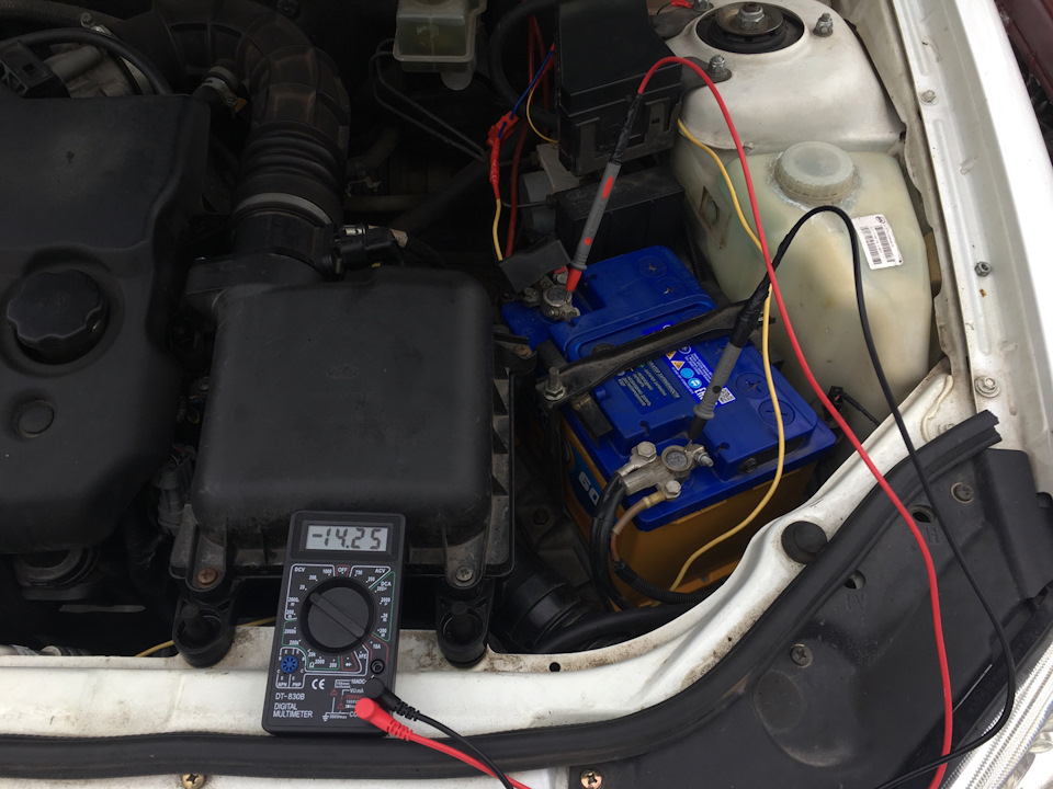 Напряжение бортовой сети приора. Ошибка низкое напряжение бортовой сети приора. Питание бортовой сети приора. Напряжение бортовой сети приора. Напряжение бортовой сети приора.