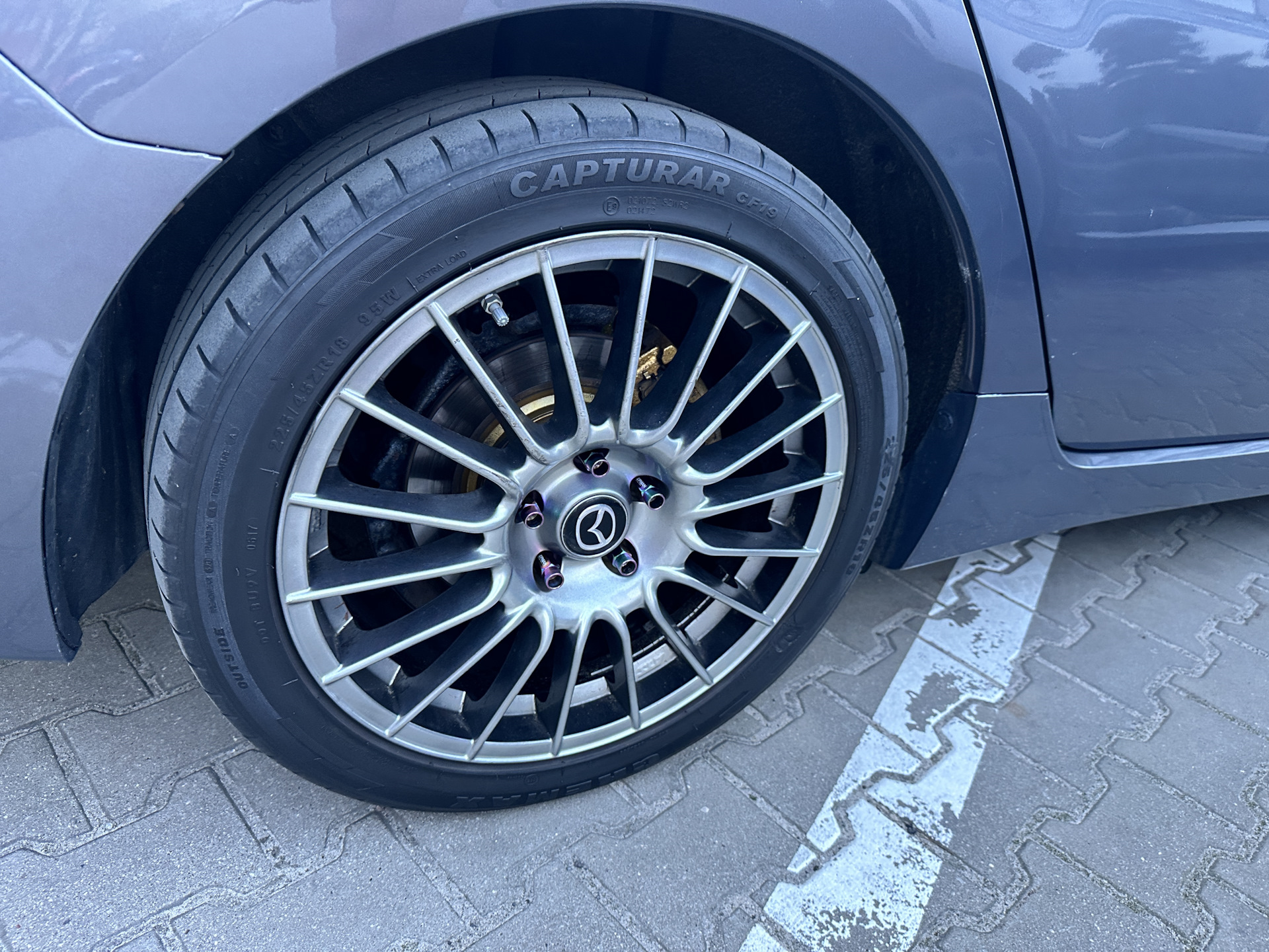 Гайки для колес — Mazda 6 (2G) GH, 2,2 л, 2009 года | колёсные диски ...