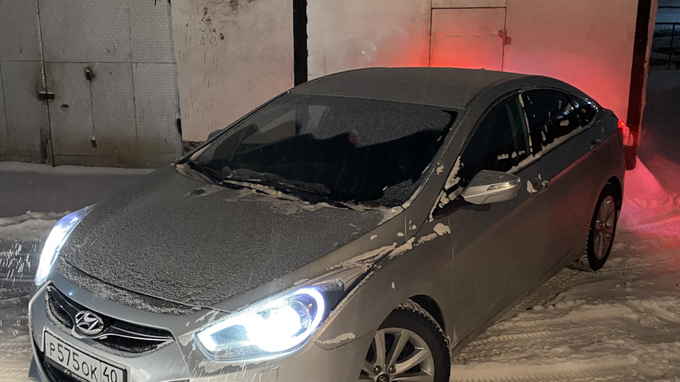 Звук при нажатии педали — Hyundai i40, 2 л, 2012 года | наблюдение | DRIVE2