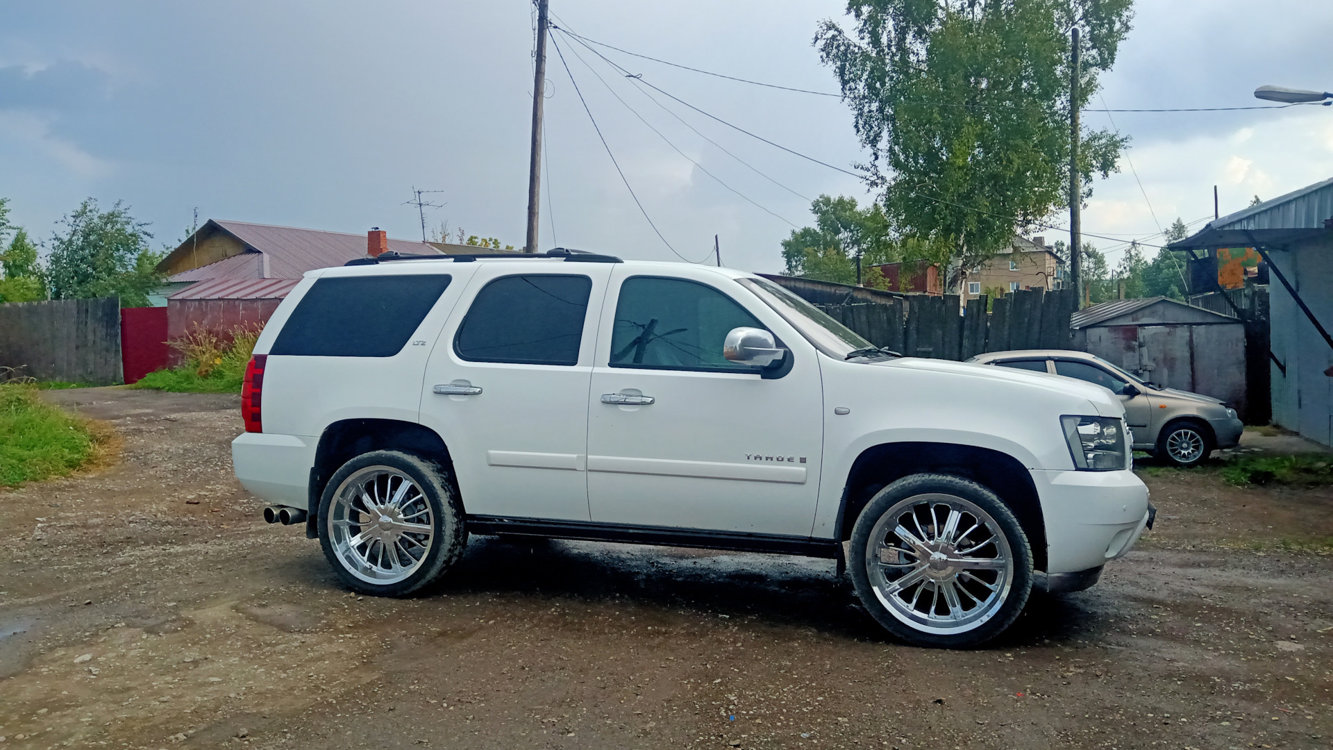 Chevrolet Tahoe (GMT900) 5.3 бензиновый 2008 | 