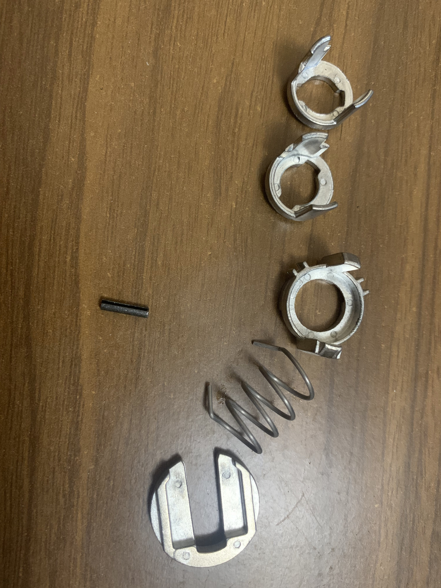 Личинка Двери Бмв Е39 Купить