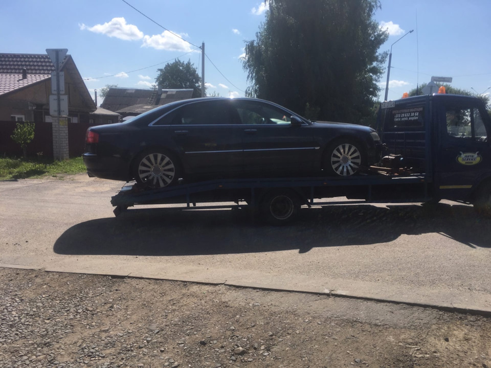 Фото в бортжурнале Audi A8 (D3)