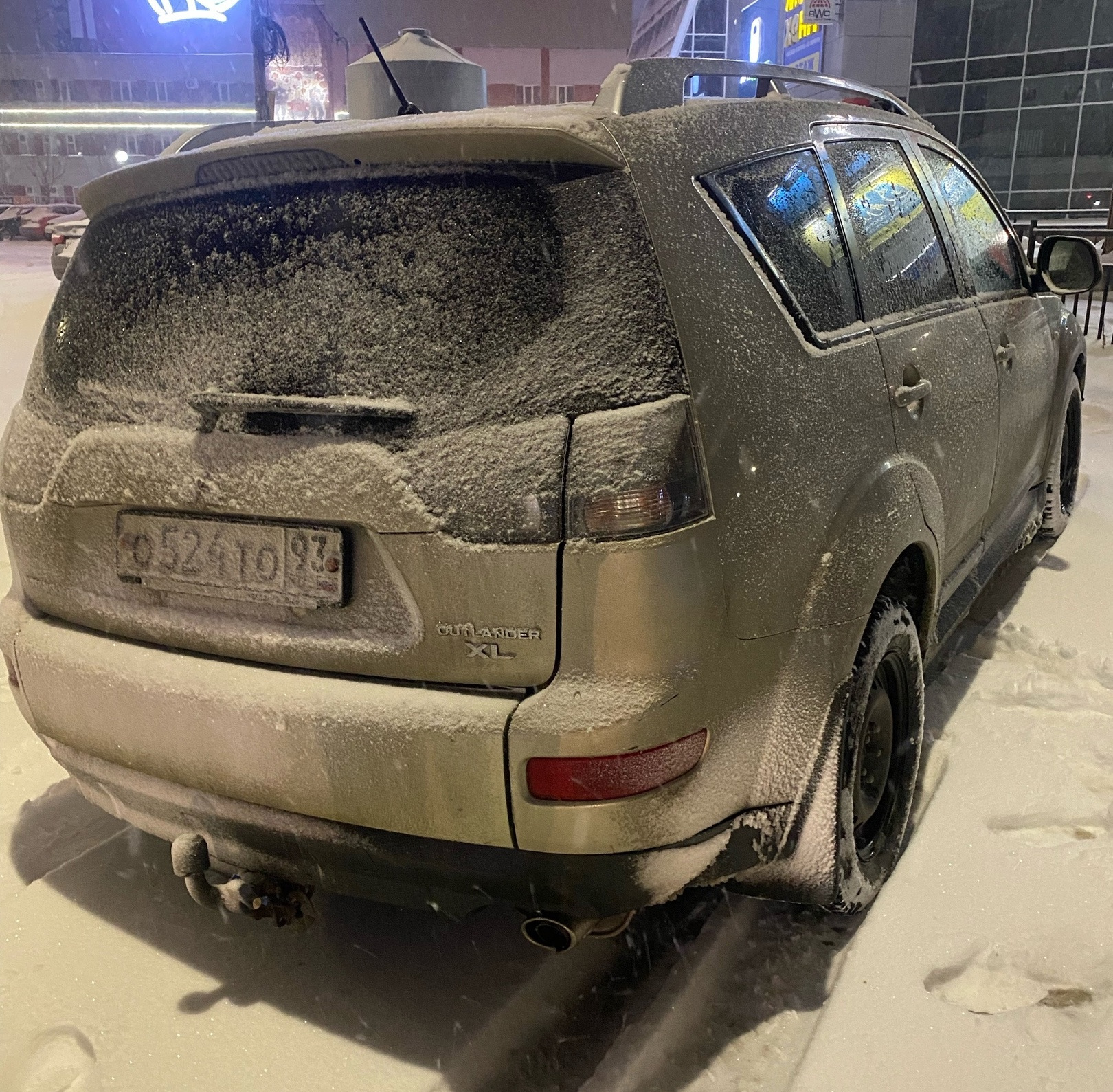 Скинул лишний вес + новая наклейка 4WD — Mitsubishi Outlander XL, 2,4 л,  2008 года | аксессуары | DRIVE2