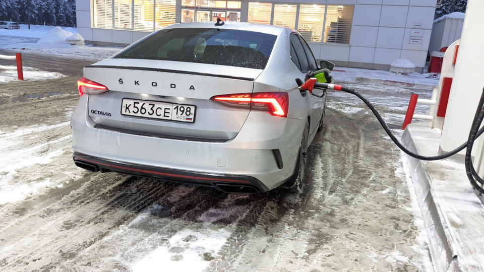 фото в чистом виде сложно сделалть — Skoda Octavia A8 Mk4