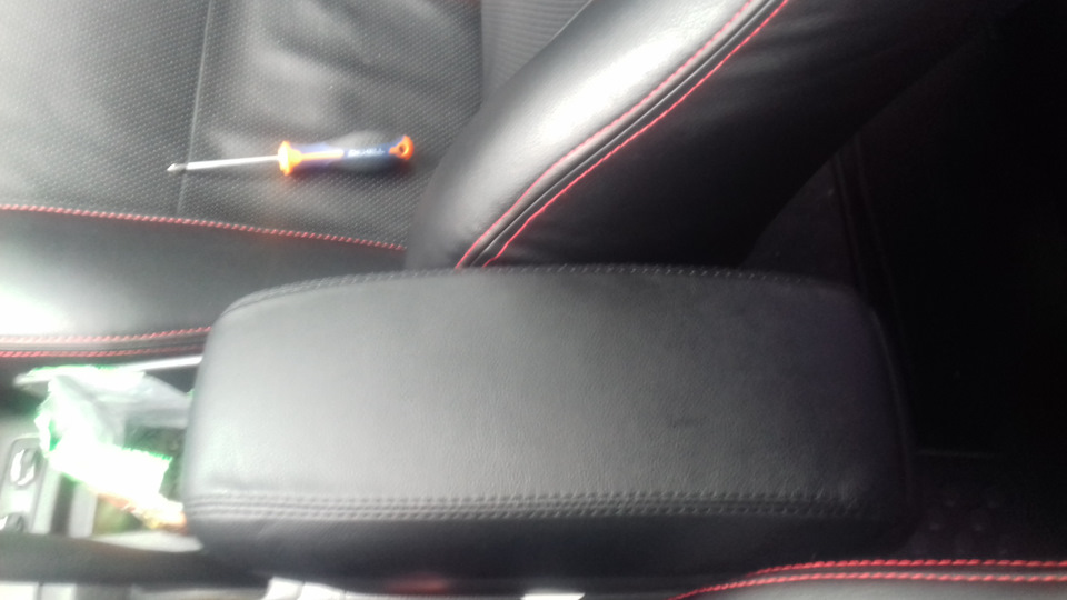 Фото в бортжурнале Toyota Avensis II