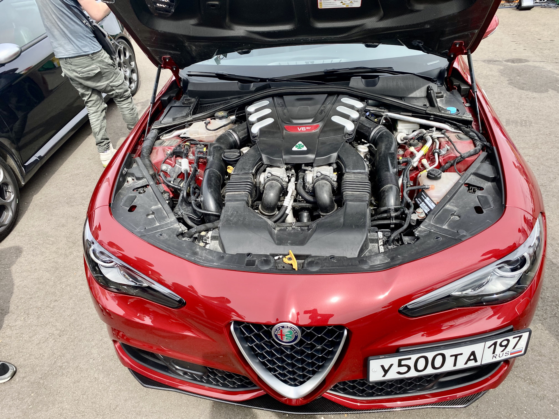 Альфа ромео джулия фото под капотом 110 лет Альфа Ромео - Alfa Romeo 159, 3,2 л, 2008 года встреча DRIVE2