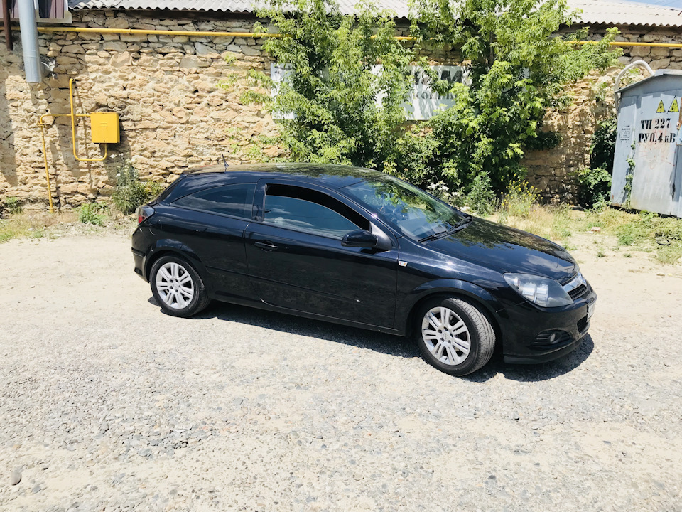 Фото в бортжурнале Opel Astra H GTC