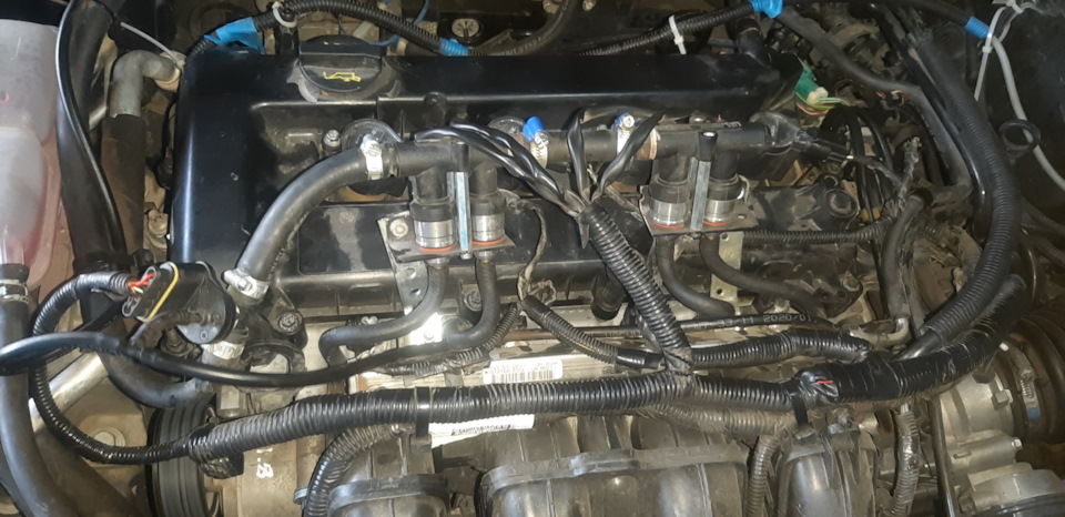 Собрал и запуск. Ушла вибрация на хх. Но после небольшого пробега начали постукива клапана, но ни критично — Ford Focus Sedan II