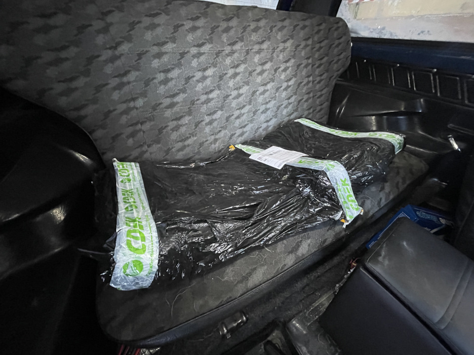 Установка подрамника раздатки — Lada 4x4 3D, 2 л, 2002 года | запчасти ...