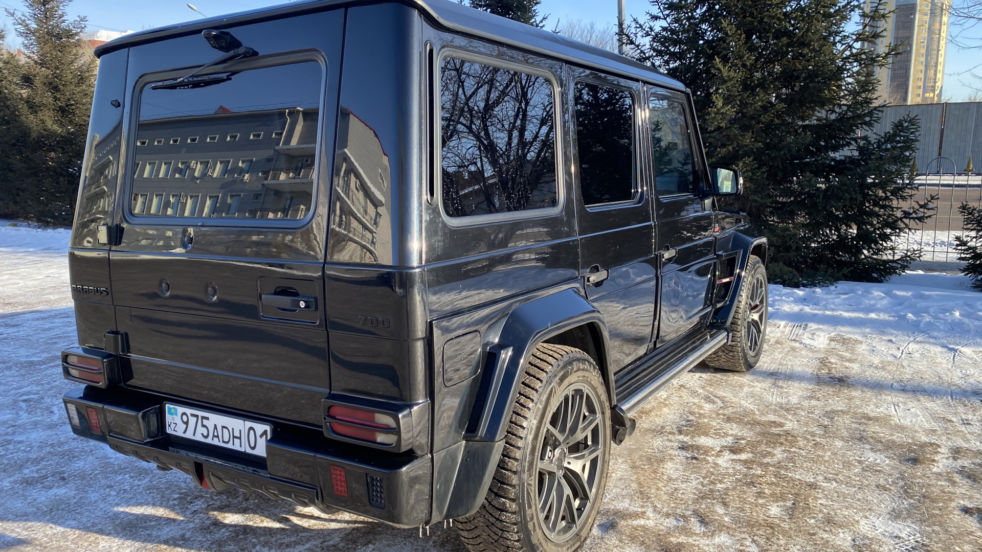 Mercedes-Benz G 55 AMG (W463) 5.5 бензиновый 2004 | Чёрный квадрат на DRIVE2