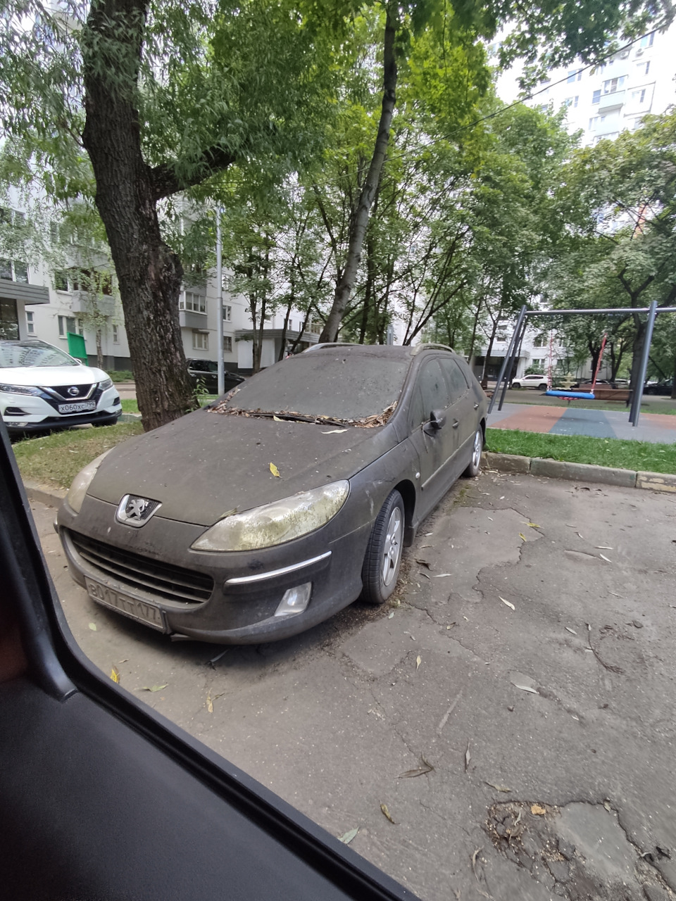 Пежо на Можайке. Москва — Сообщество «Брошенные Машины» на DRIVE2