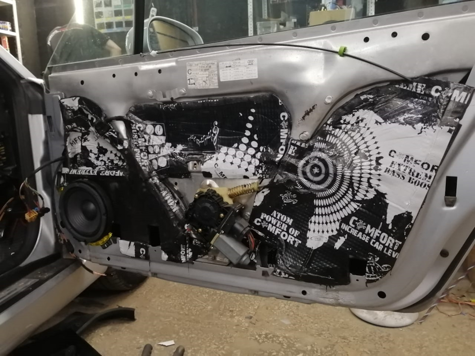 Автозвук ( Бюджетный приличный вариант без замены ГУ ) — Audi TT (1G ...