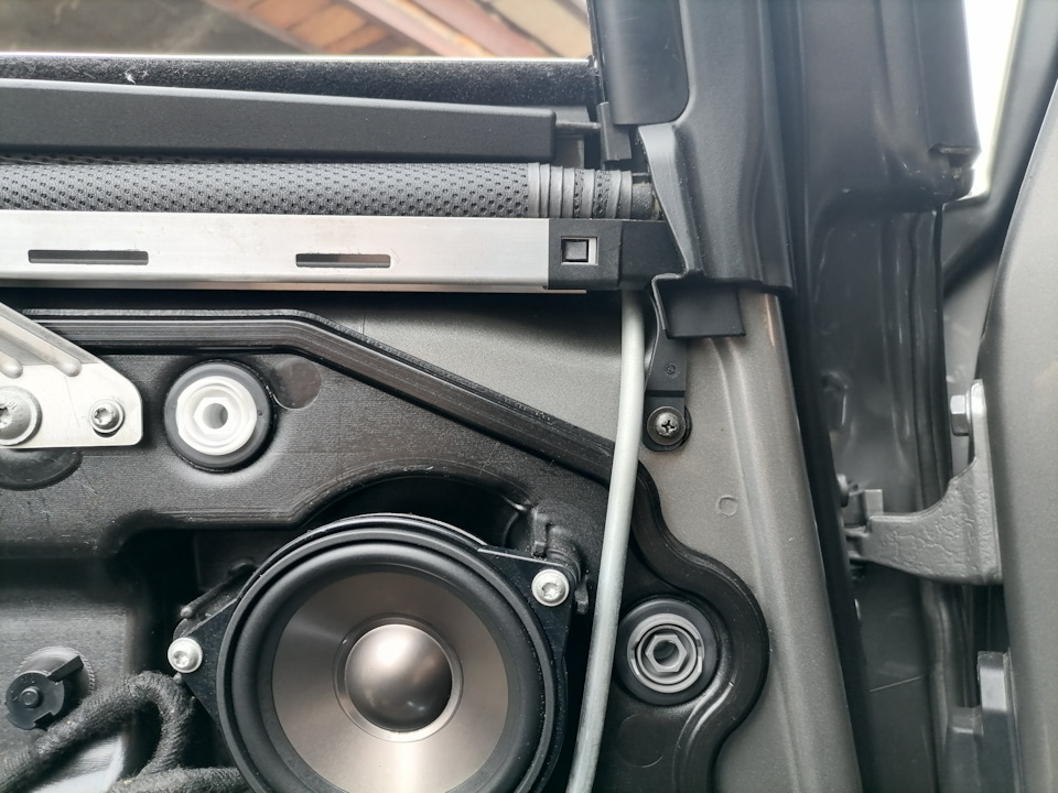 Фото в бортжурнале BMW 7 series (E65/E66)