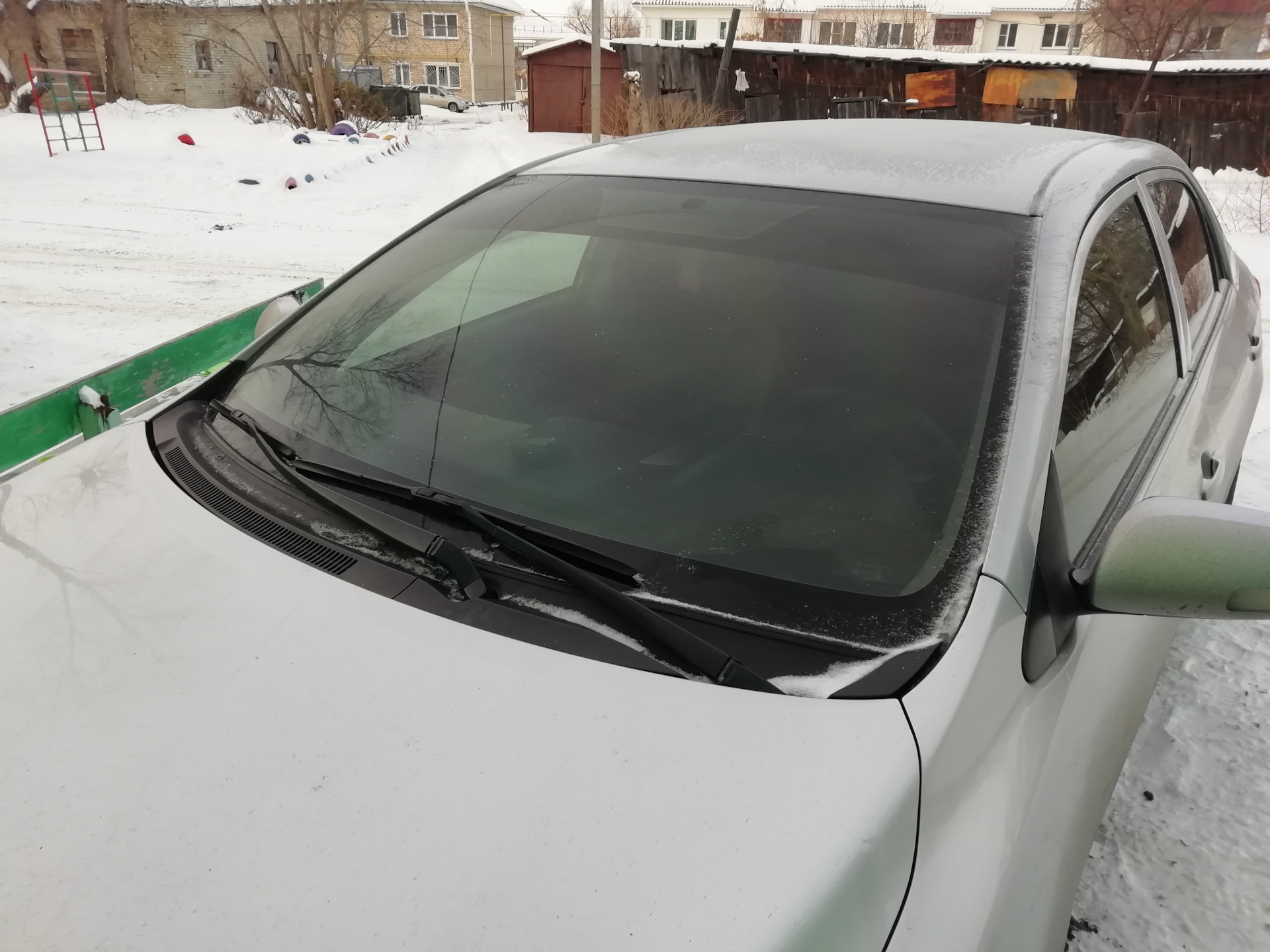 Атермалка мне в лоб — Toyota Corolla (140/150), 1,6 л, 2011 года ...