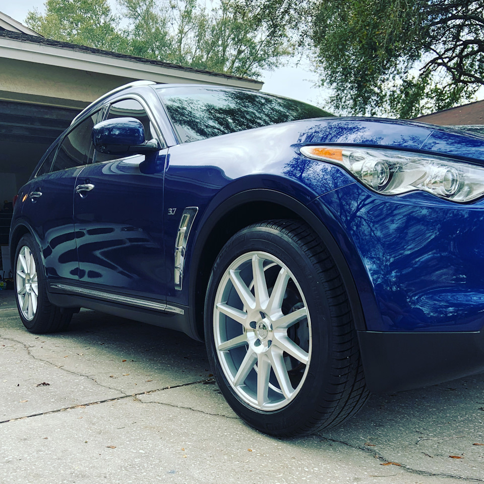шины infiniti qx70. шины infiniti qx70. литые диски на инфинити qx70. Infiniti qx70 r21. диски на инфинити qx70.