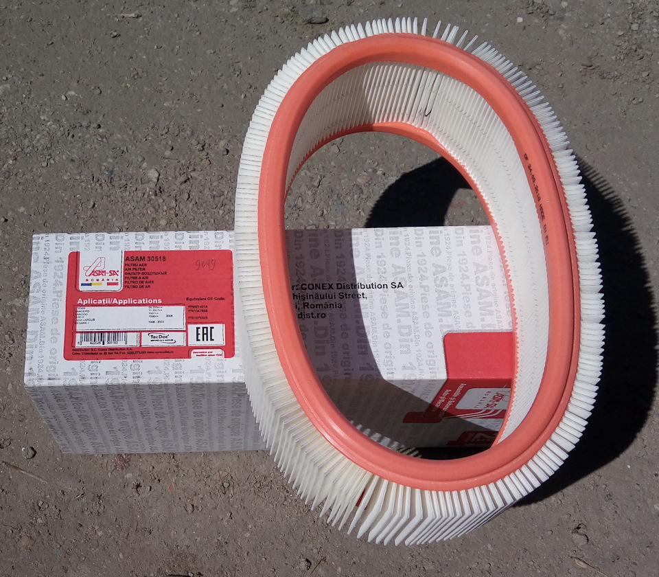 Провел плановое ТО-115 — Renault Logan (1G), 1,4 л, 2006 года ...