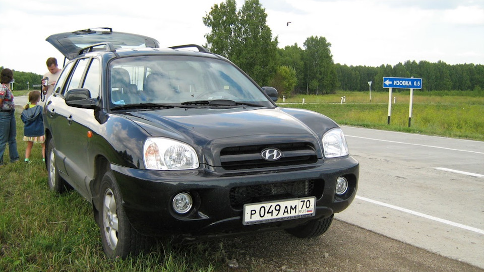 Санта фе классик 2.7. Hyundai Santa Fe Classic 2.7. Santa Fe 2 v6 4wd. Santa Fe Classic 2011 at6 обзор.