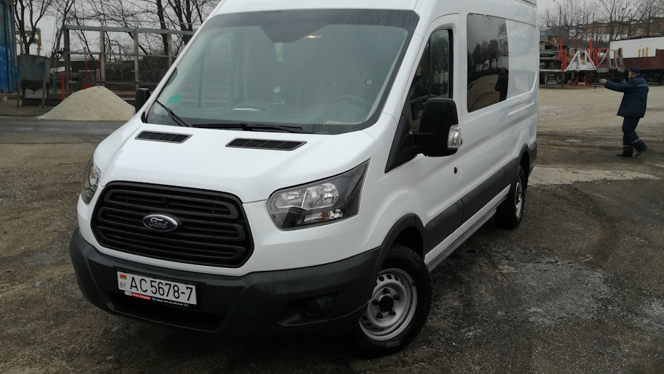 are transit vans front wheel drive