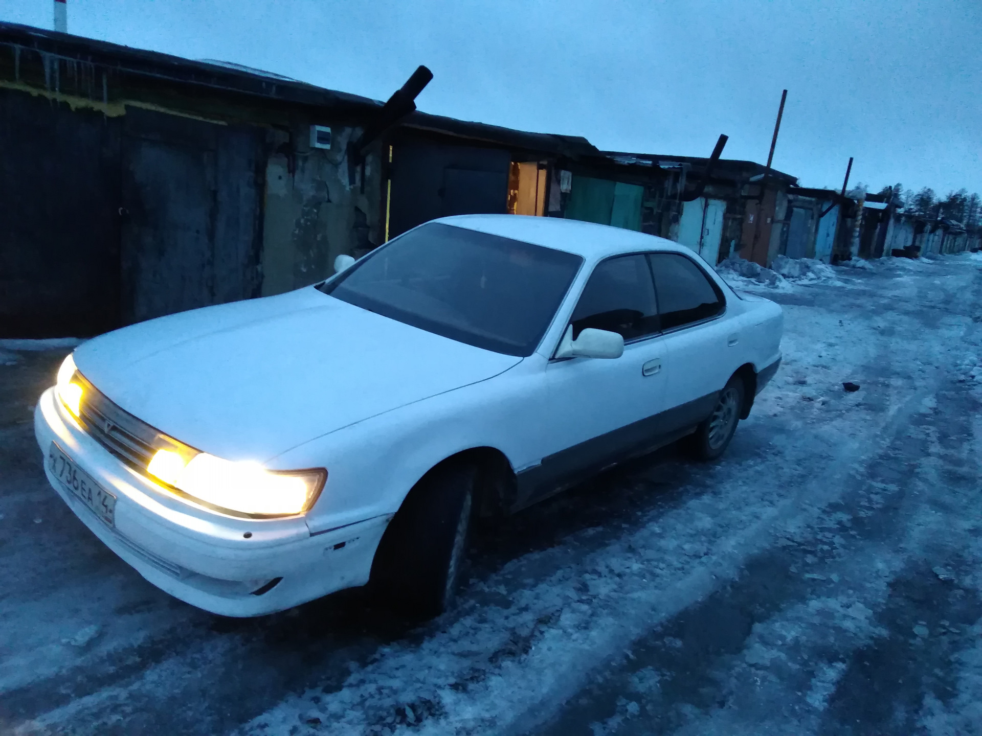 Toyota camry prominent характеристики. Toyota Camry prominent 1992 2.5 v6. Toyota Camry prominent 1981. Toyota Camry prominent v20. Toyota Camry prominent 2000.