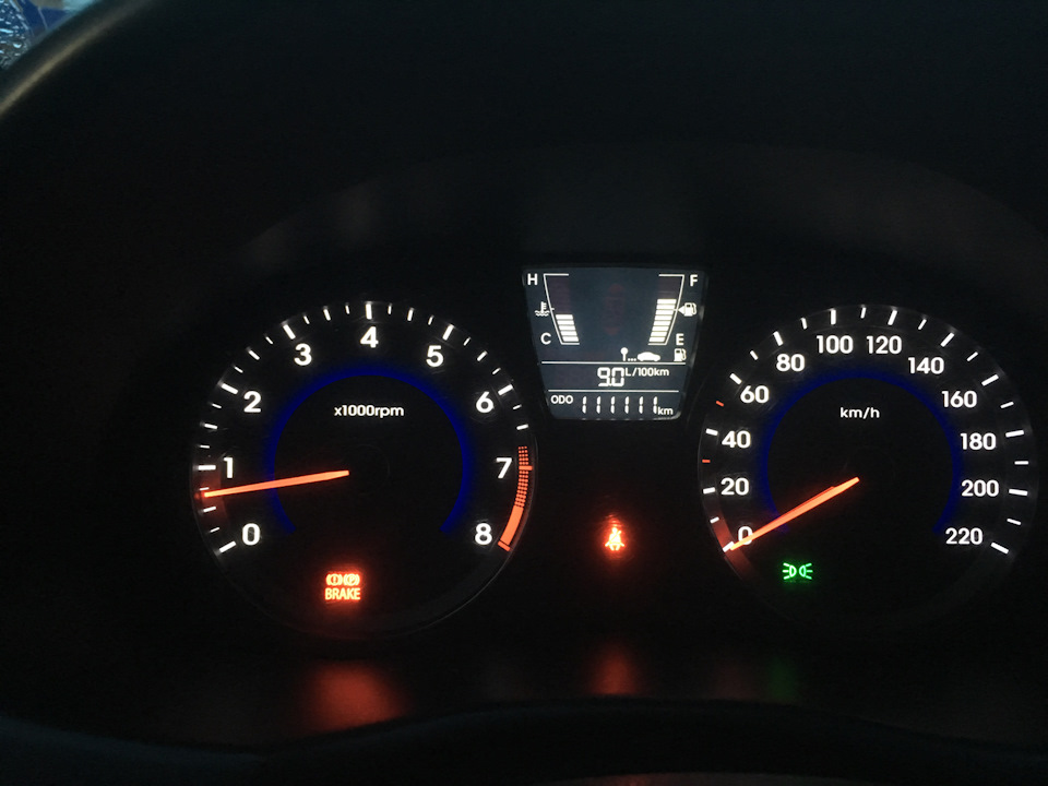 Пробег — Hyundai Solaris (1G), 1,4 л, 2011 года | просто так | DRIVE2