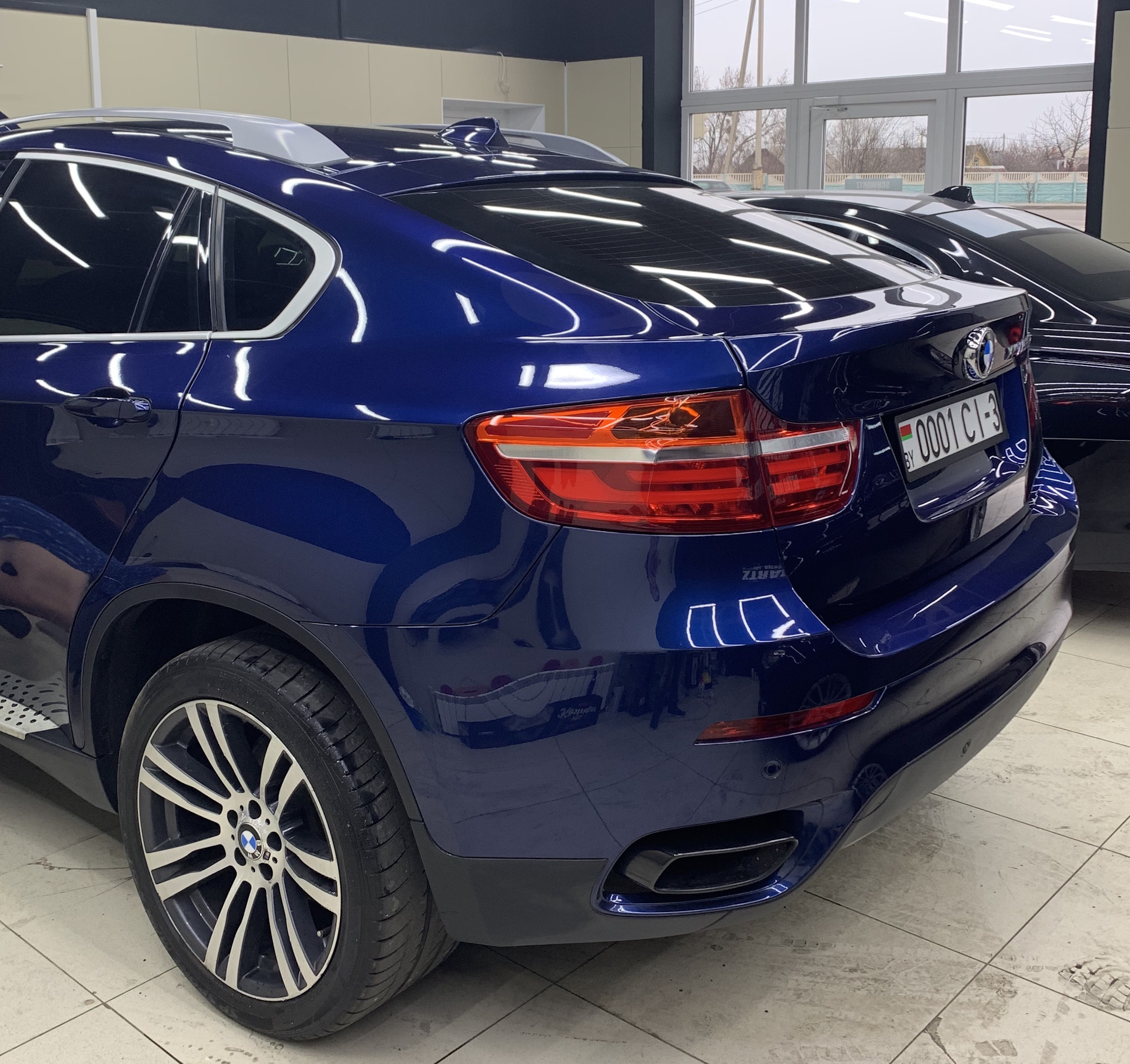 X6 blue. БМВ x6 m50d. BMW x6 50d. БМВ x6 темно синий. BMW x6m синяя.