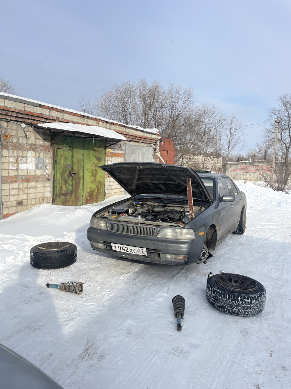 Прокачка передних стоек — Nissan Laurel (C34), 2,5 л, 1994 года ...