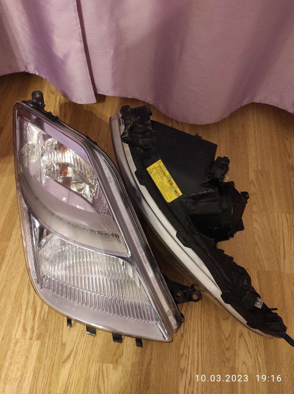 27 — Toyota Prius (20)