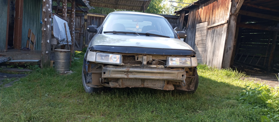 Задні бампер - зняцце і ўстаноўка (ВАЗ-2112 "LADA" 1999-2007 / Кузаў / Экстэр'ер