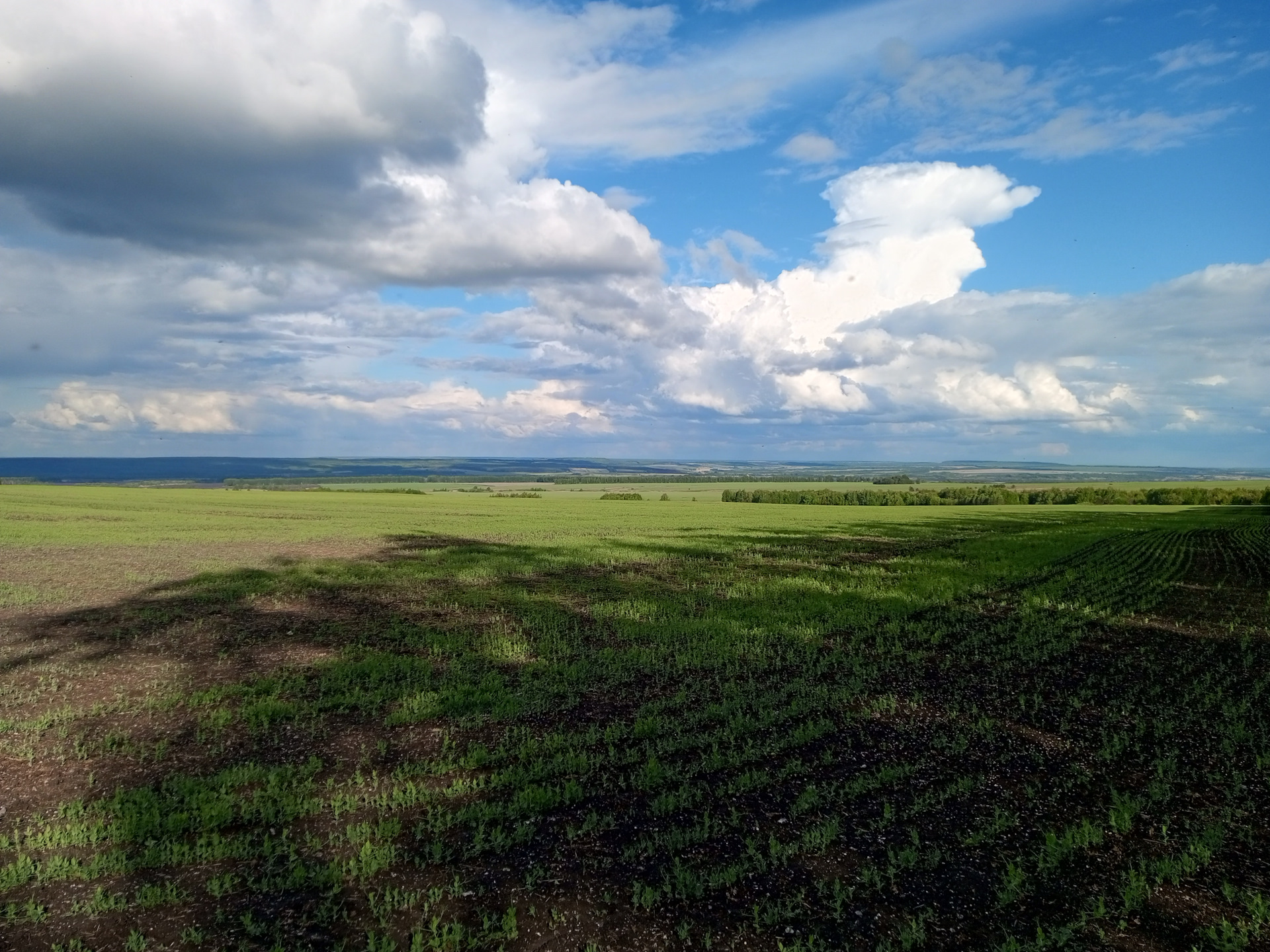 Село через