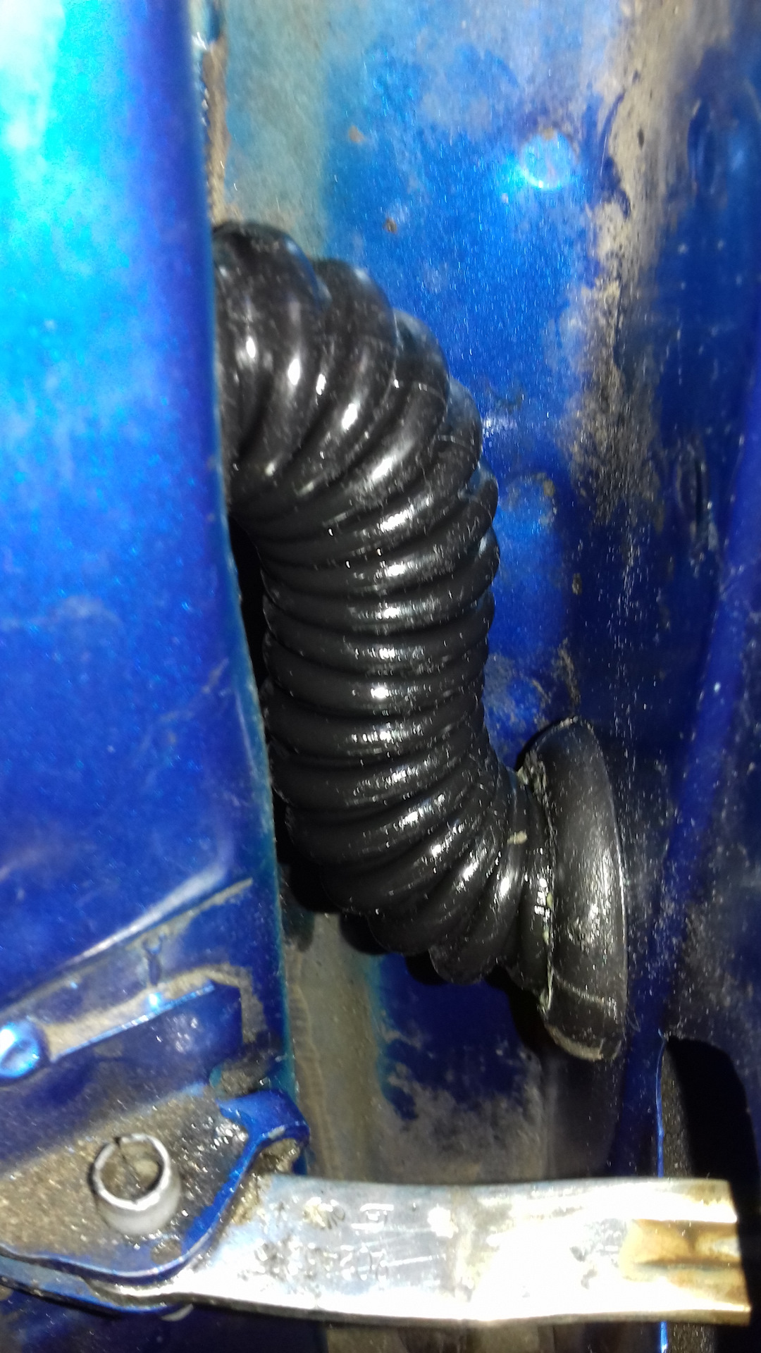 Гофра двери. - Skoda Fabia Mk2, 1,6 л, 2014 года электроника DRIVE2