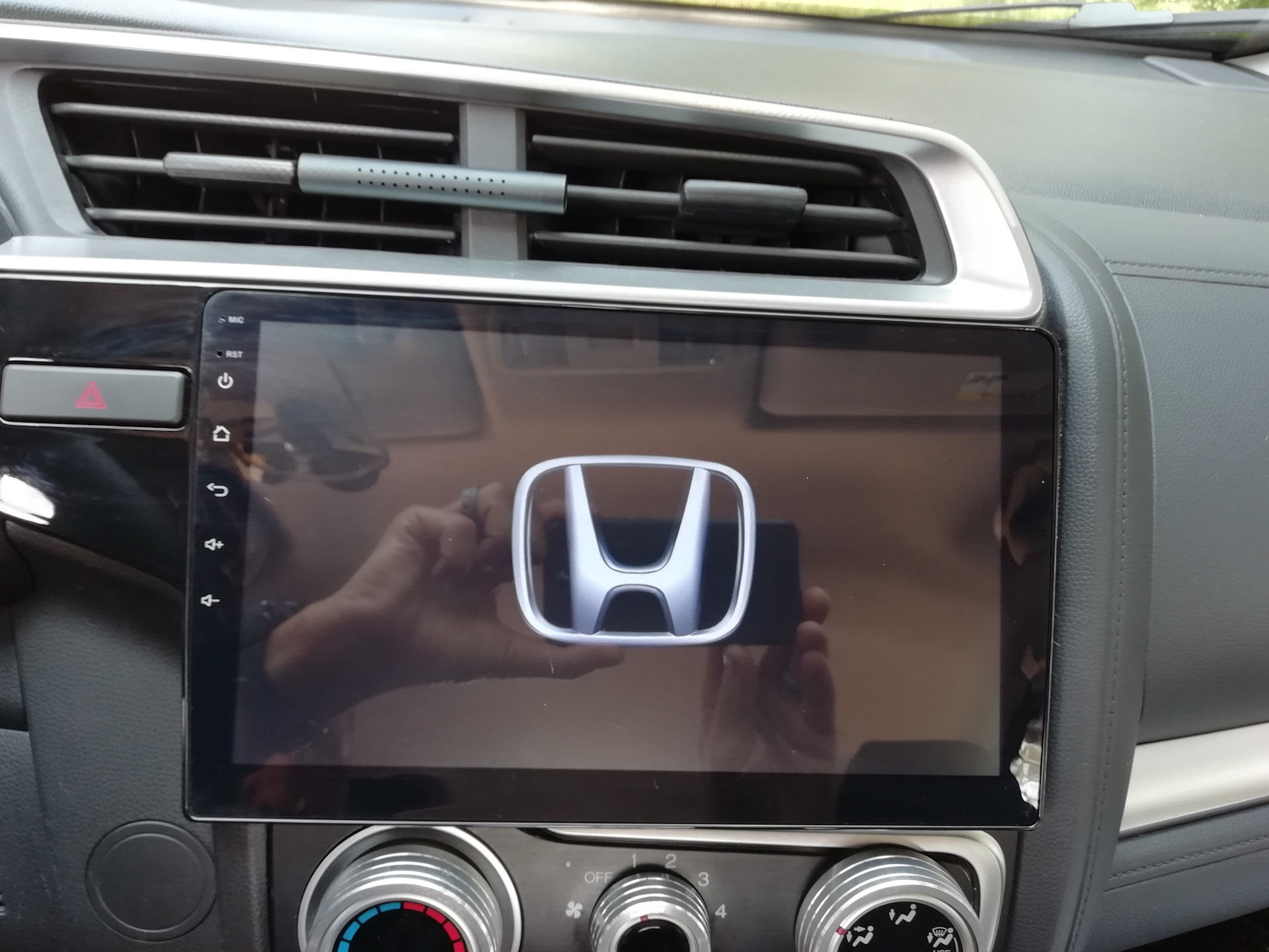 Андроид хонда фит. Honda element магнитола андроид. Honda Fit магнитола 2 din Android. Магнитола 10.1 дюймов Honda Fit 3. Хонда фит магнитола андроид.