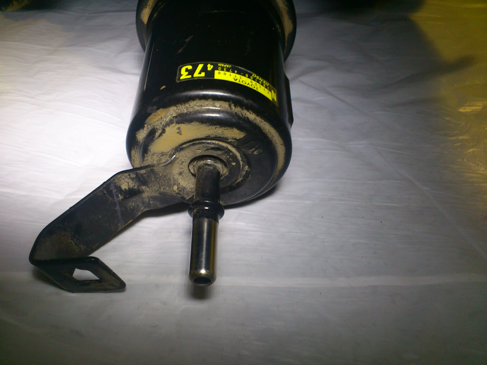 сравнение топливных бензиновых фильтров в Toyota Prado и китайского ...