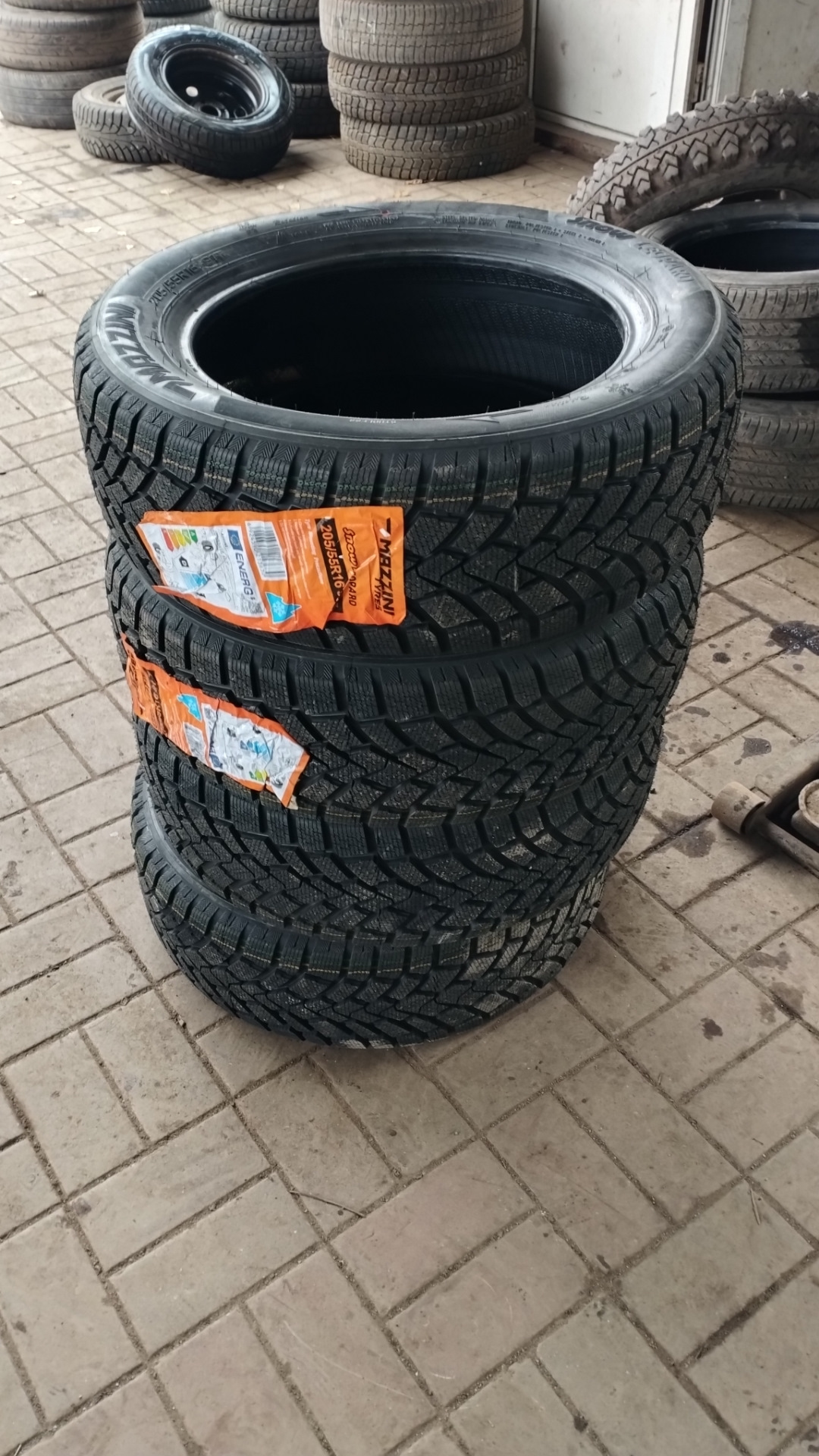 Зимняя резина Mazzini Snow Leopard 205/55 R16 — Ford Focus II Wagon, 1 ...