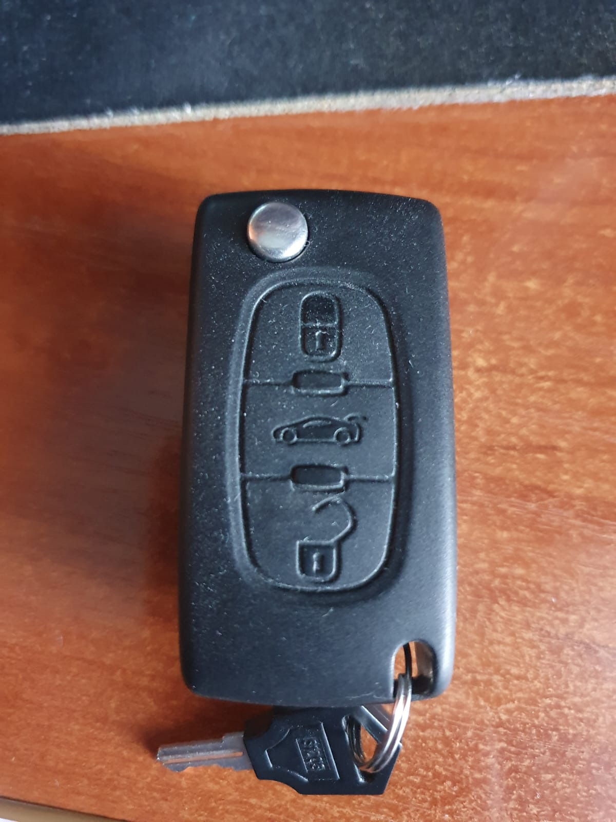 HELP. Как прописать ключ Пежо 408 2013 года? — Peugeot 408, 1,6 л, 2013 ...