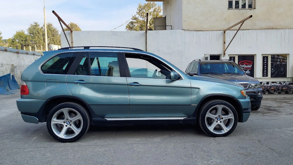 Фото в бортжурнале BMW X5 (E53)