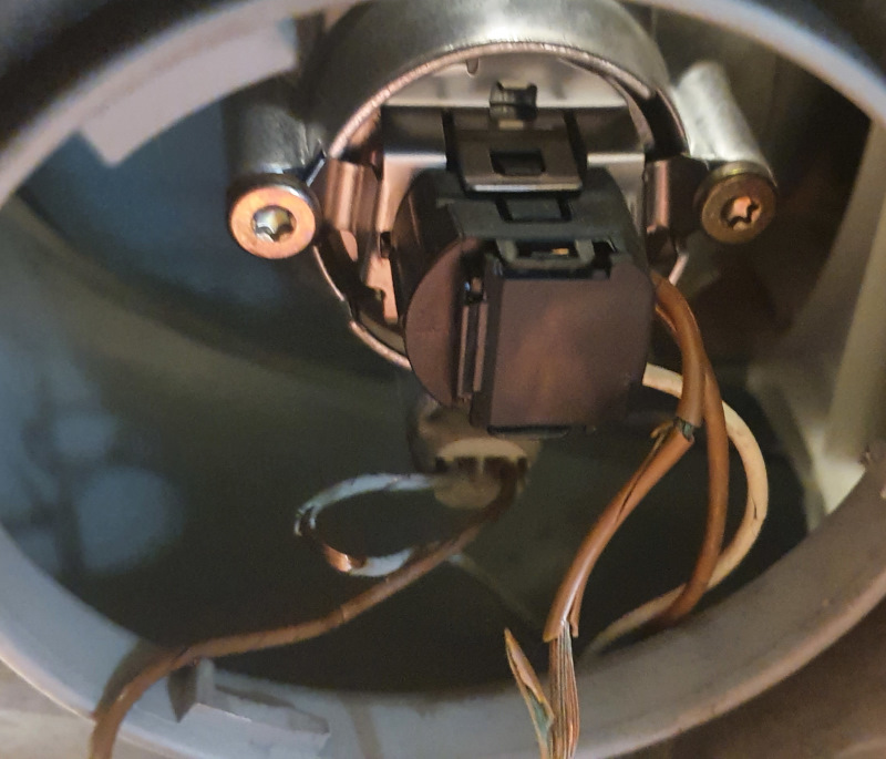 А у вас перегорают лампочки в фарах? — Mercedes-Benz CLK (W209), 1,8 л ...