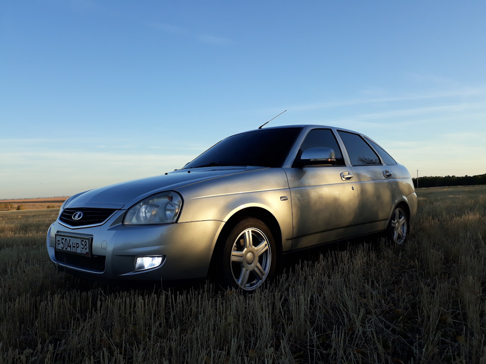 Фото в бортжурнале Lada Приора хэтчбек