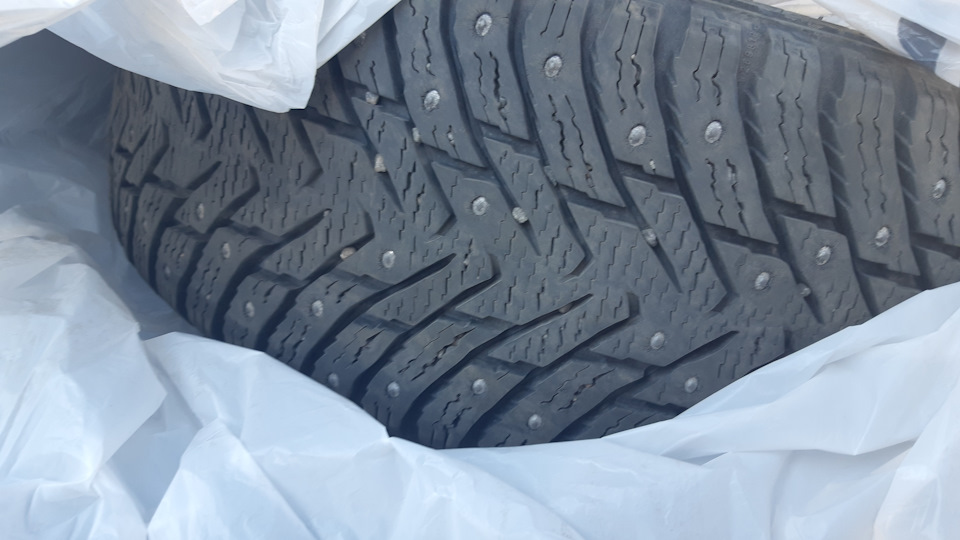 Зимняя резина еще в норме — Hyundai Elantra (5G)