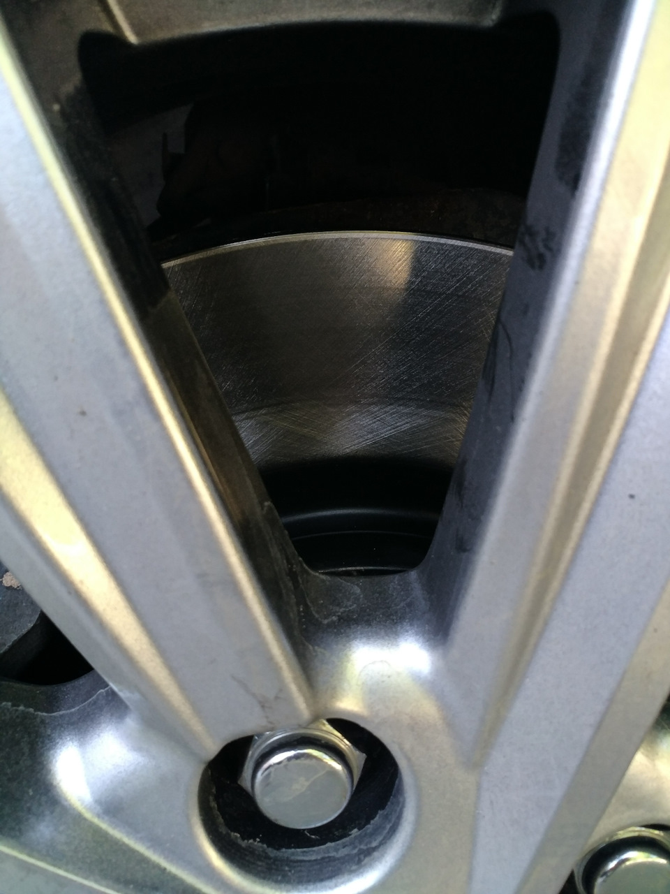 Вопрос по тормозам — Toyota Camry (XV40), 2,4 л, 2011 года | расходники ...
