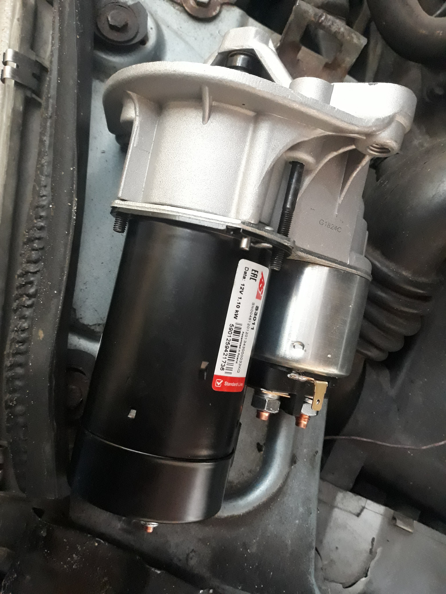 Какая-то херня на стёклах! — Lada Гранта лифтбек, 1,6 л, 2014 года ...