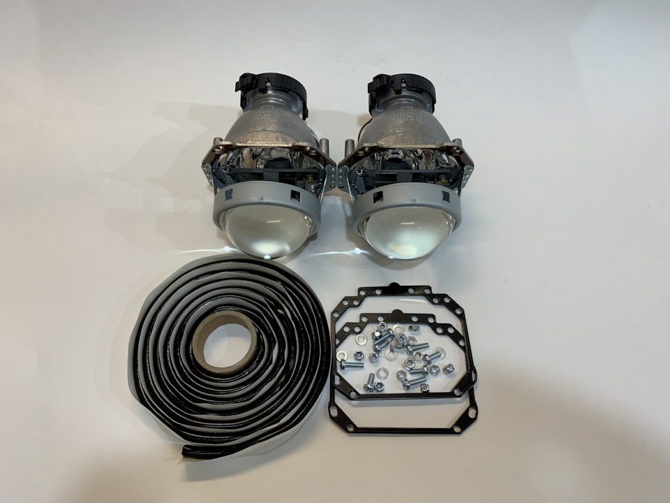 Ремонтные комплекты для замены штатных галогеновых/ксеноновых линз Audi ...