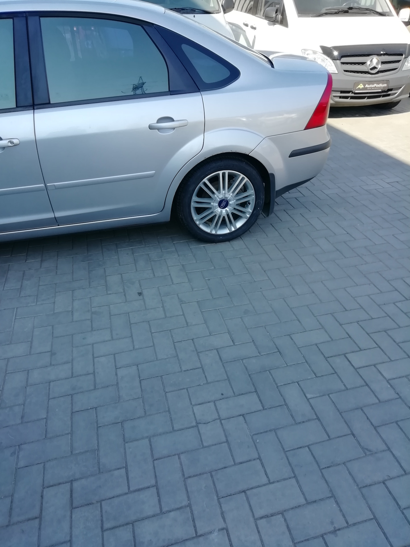 Лето R17 — Ford Focus II Sedan, 1,6 л, 2007 года | колёсные диски | DRIVE2