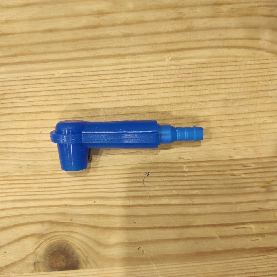 Приспособа для прокачки тормозов. Алиэкспресс — Lada 2106, 1,6 л, 1992 ...