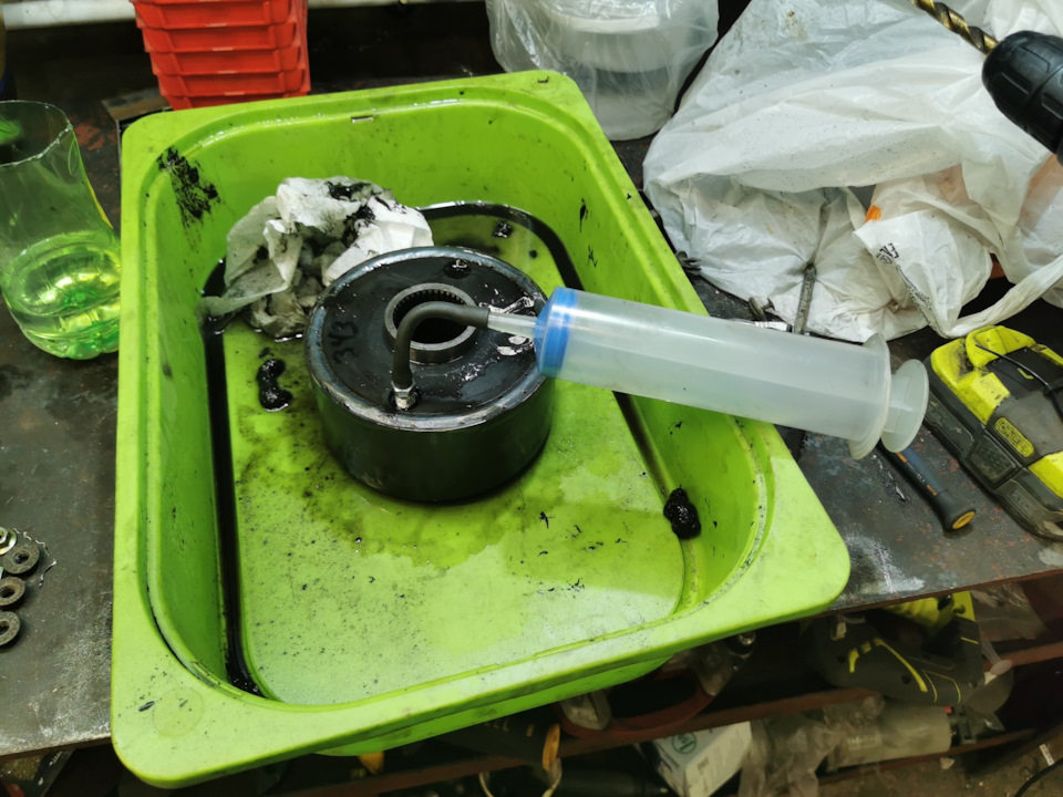 Вискомуфта раздатки, промывка/замена — Jeep Grand Cherokee (ZJ), 5,2 л ...