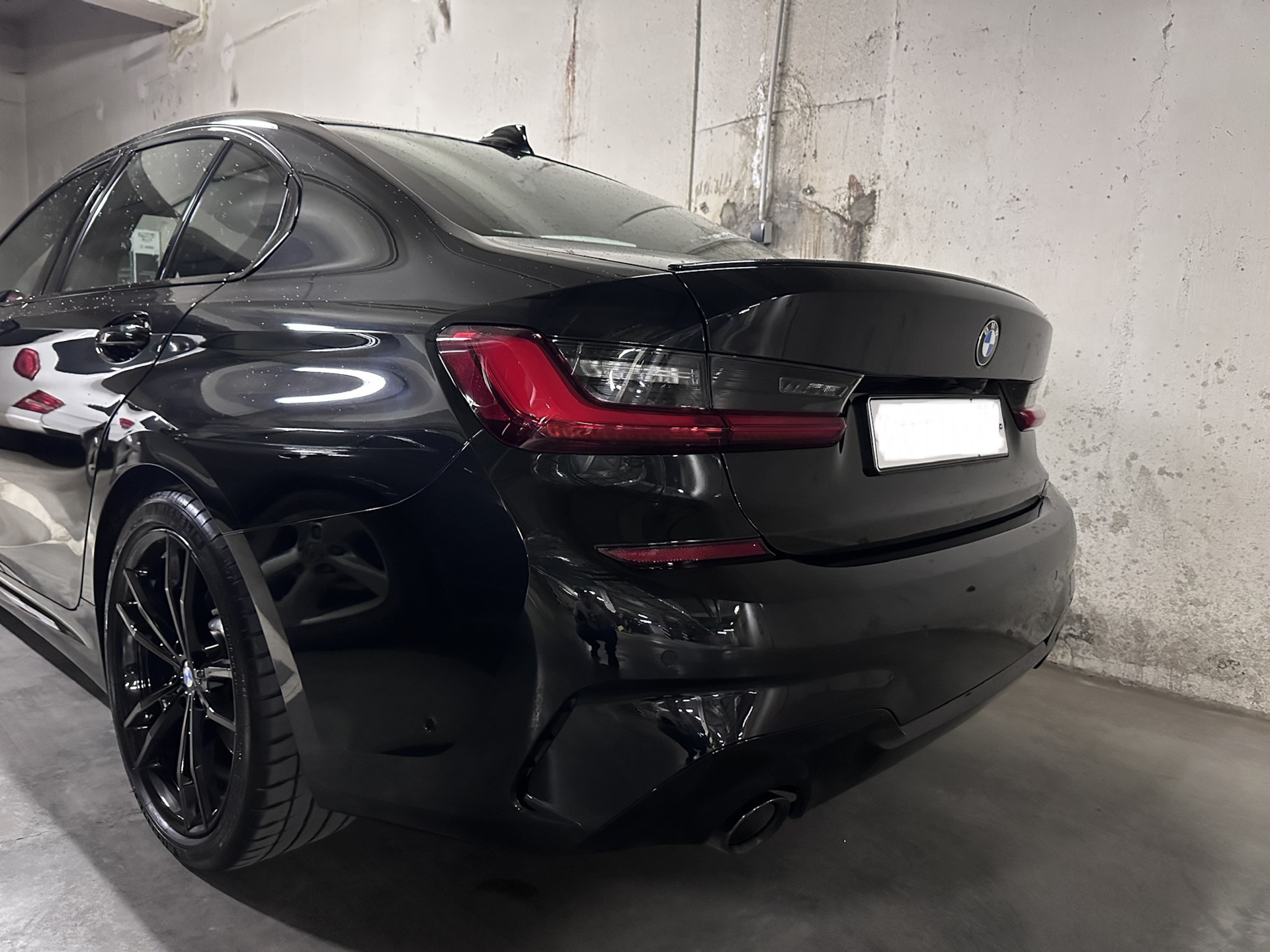 Покраска диффузора заднего бампера — BMW 3 series (G20), 3 л, 2020 года ...