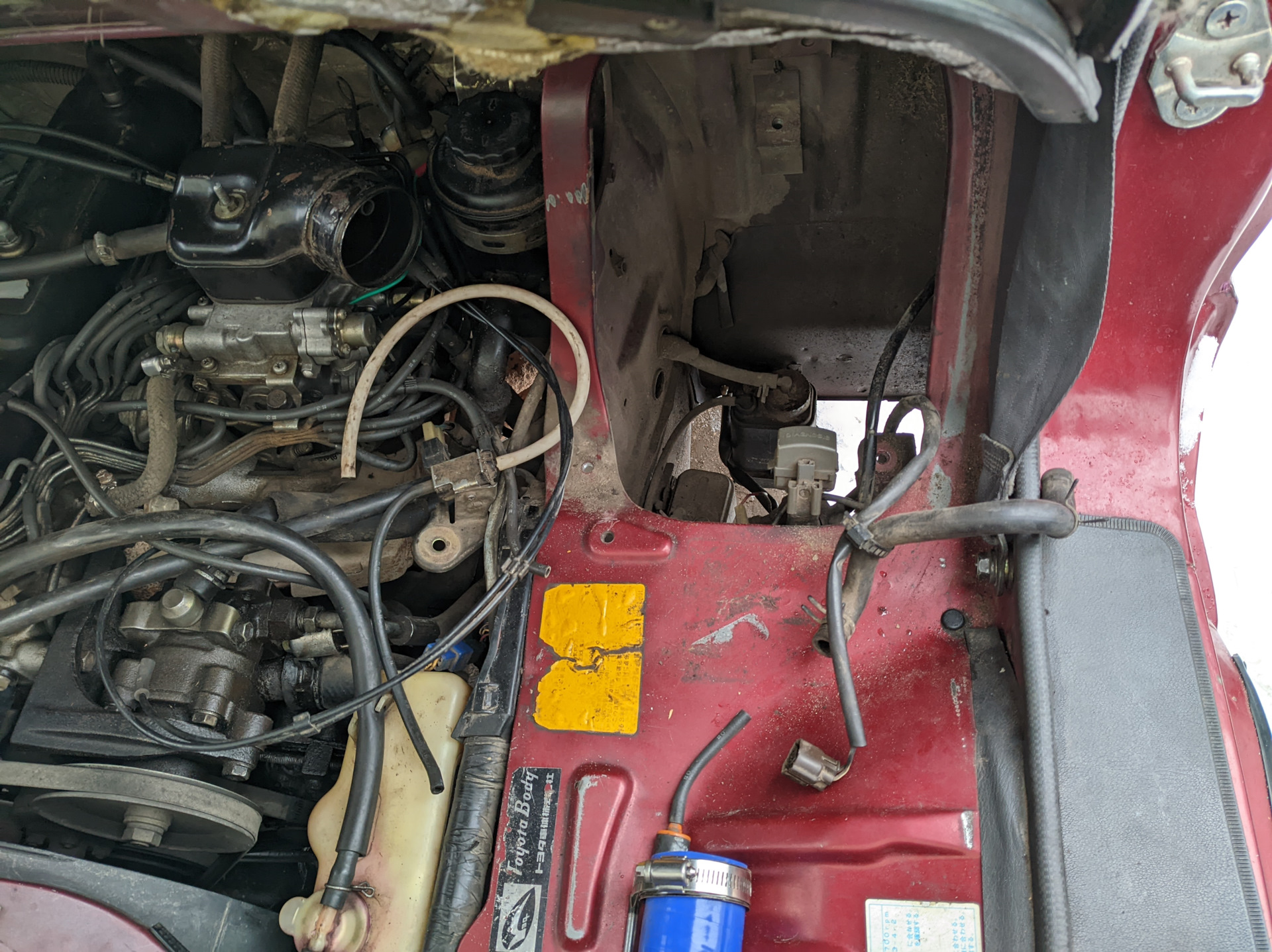 Загорелась ошибка "перегрев катализатора". Заменил патрубок. — Toyota ...