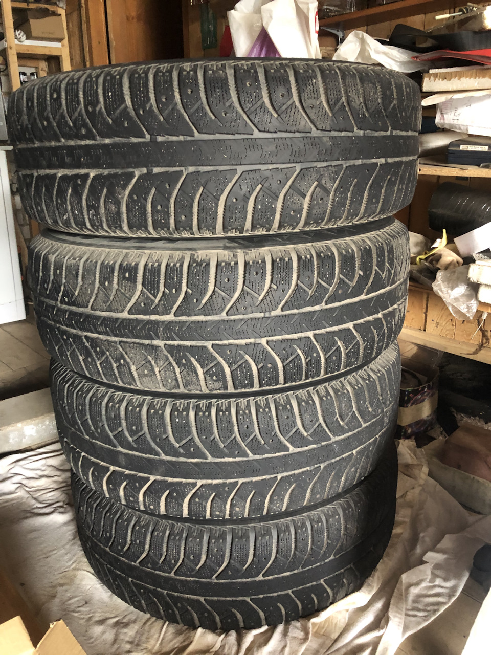 Полная перешиповка зимней резины — Mazda CX-7, 2,5 л, 2011 года | шины ...