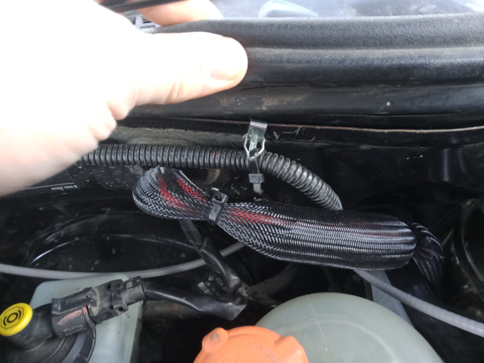 получилось что-то типа такого — Renault Duster (1G)